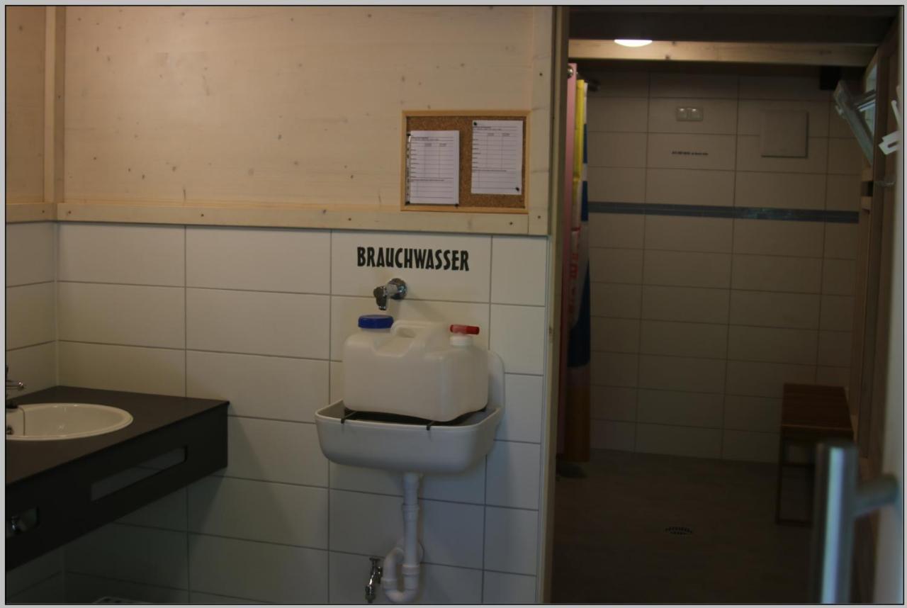 Ddr Klappfix "Familienpalast" Direkt Am Strand Dranske Exteriör bild